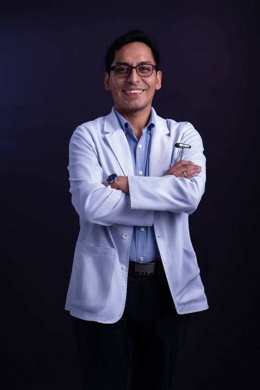 Dr. Jair Mattos Castillo - Neurólogo en CENI Salud Cusco